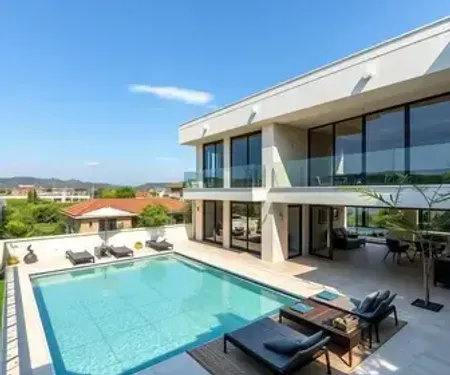 Duplex tem cinco suítes e está avaliado em R$ 6 milhões
