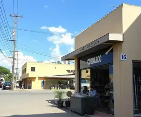 Cáceres inaugura primeiro free shop de Mato Grosso com investimento de R$ 20 milhões