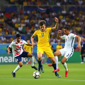 Japão empata com a Suécia e confirma duelo contra o Brasil nas oitavas