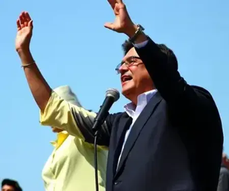 Debate da Band marca primeiro encontro entre Lula e Flávio Bolsonaro no segundo turno