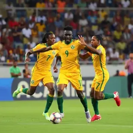 Estreante Cabo Verde avança, França vence com hat